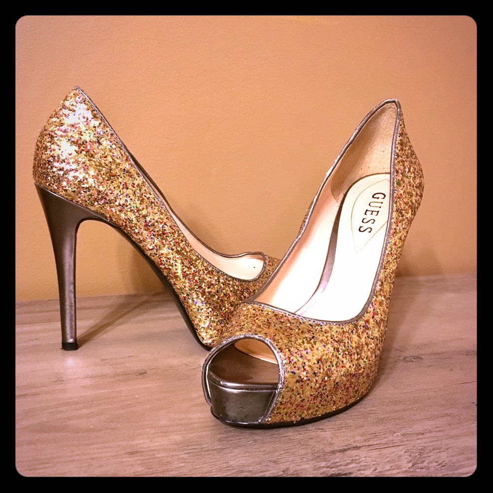 Guess Glitter Peep-Toe Pumps